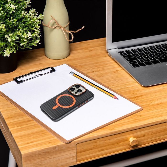 Futerał SIMPLY kompatybilny z MagSafe do IPHONE 15 Pro tytan czarny