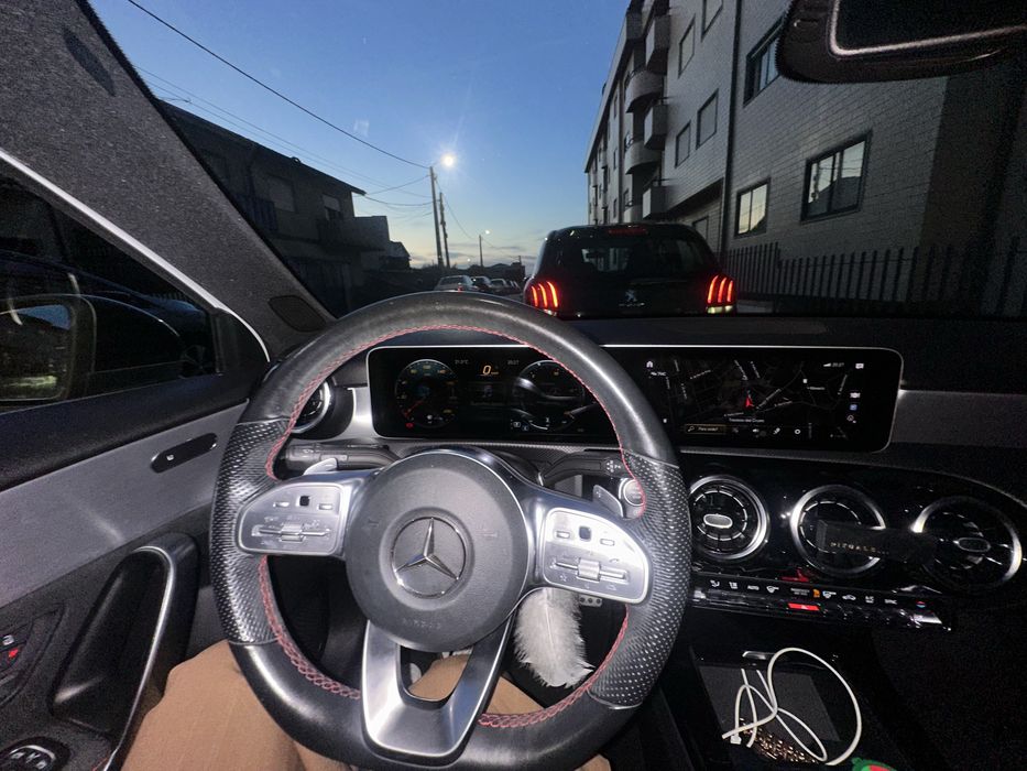 Mercedes-Benz A180 AMG LINE AUT.
