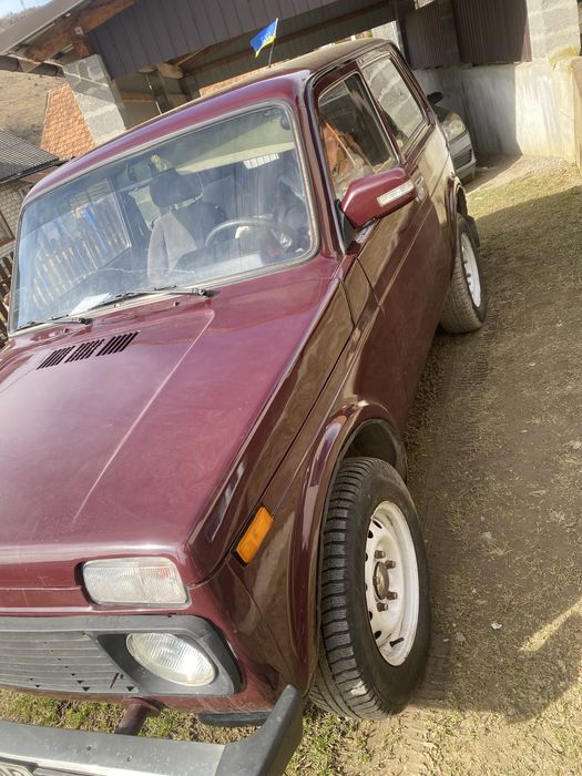 Продам ниву 21213