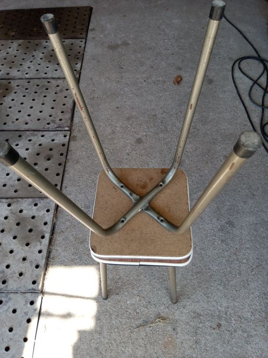 Conjunto de 2 bancos