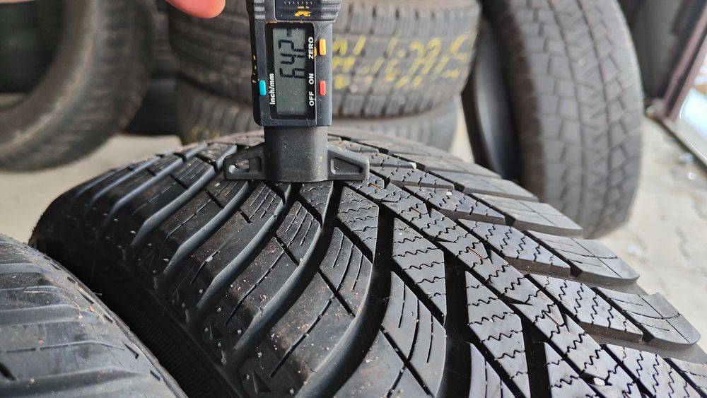 Opony 195/55R15 NEXEN N'BLUE 4SEASON WH17 85H 6,4mm x2