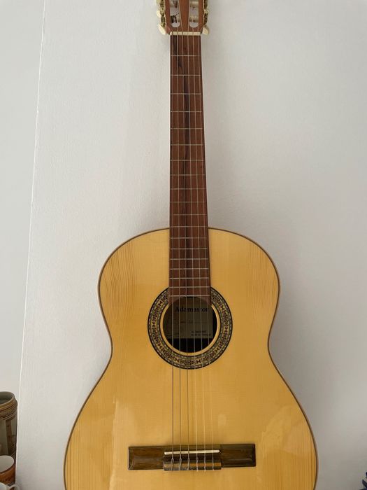 Violão seminovo 6 cordas Adamastor