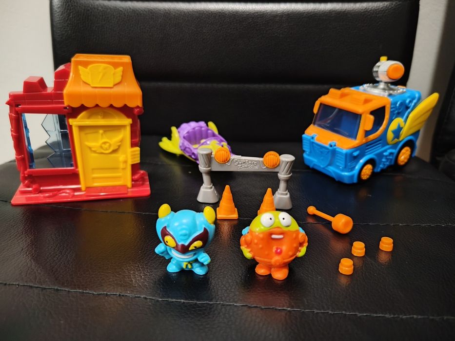 Super Zings Bakery Blast Mission