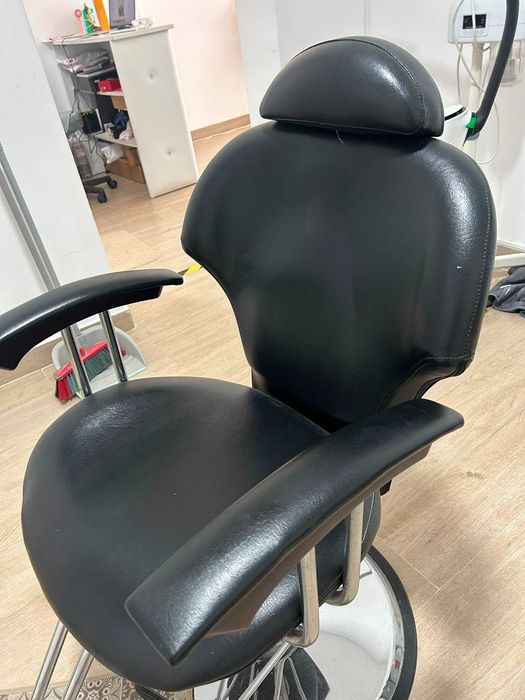 Cadeira para Maquilhagem/Threading/Pedicure