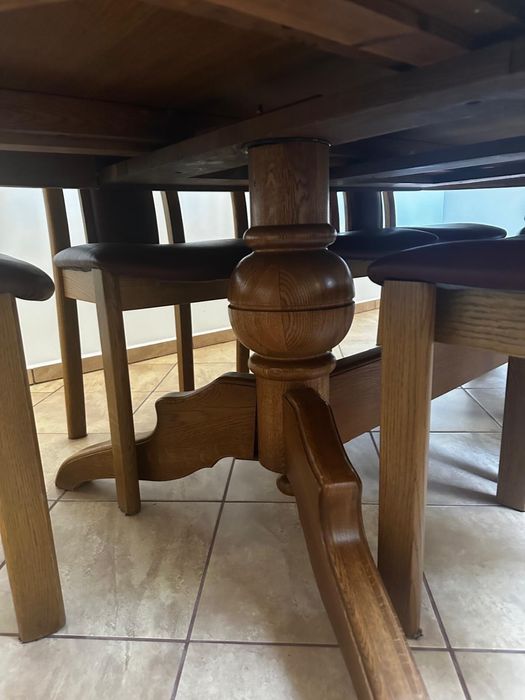 Stół rozkladany duży na 10 osób