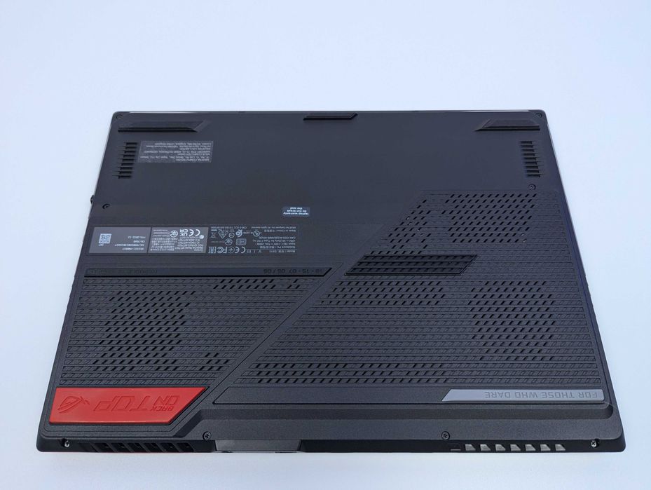 LAPTOP GAMINGOWY Asus ROG Strix RTX 3050 Ryzen 7 4800H 144hz