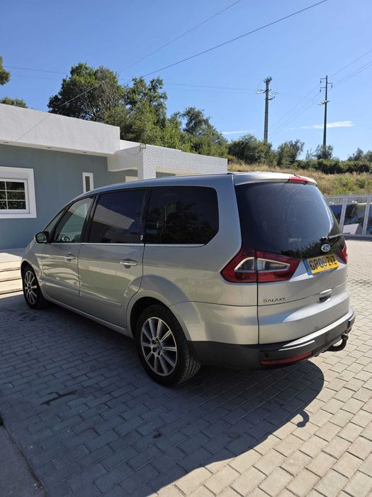 Ford Galaxy Ghia Tdci 143