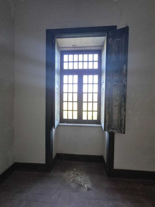 Obras - Restauração, Pintura, Conservação e Renovação de Habitações - Viseu