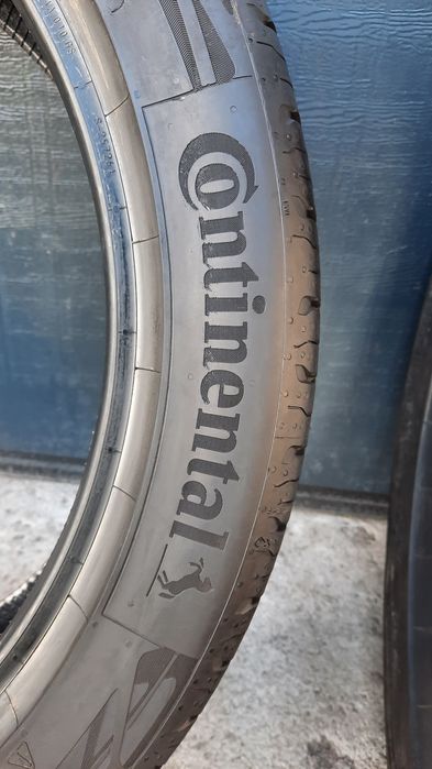 Continental 215/45 R20 EcoContact 6