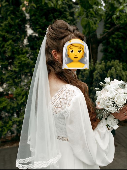 Весільна сукня