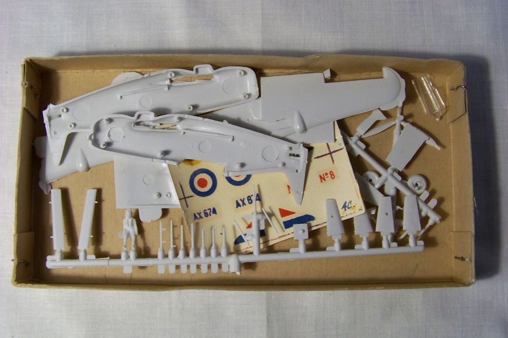 Сборная модель самолёта самолет Моран солнье 406 Morane-Saulnier MS.