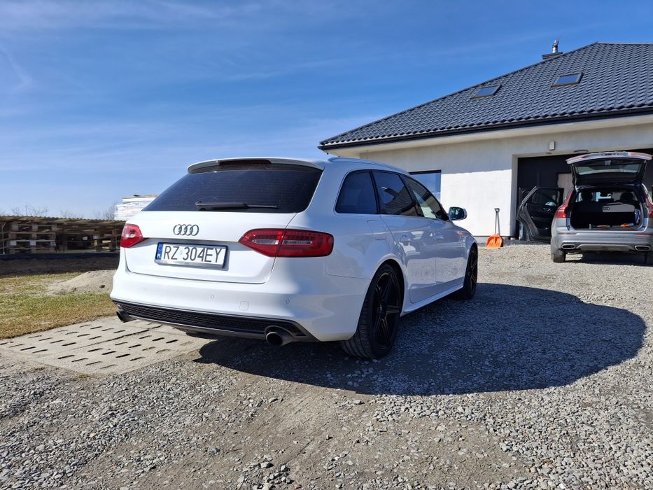 Audi A4 Avant 1.8 TFSI  S line / Bi-Xenon/ Pełna Historia