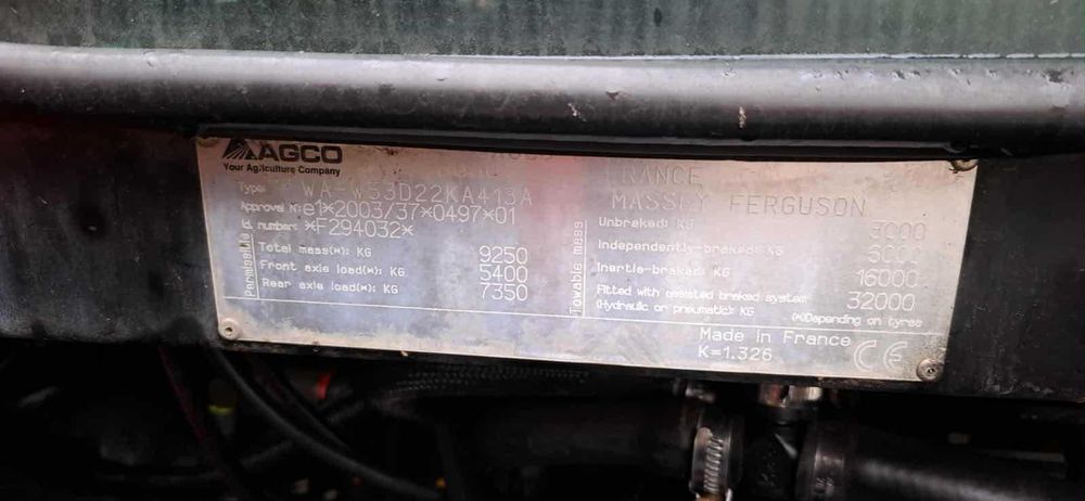 Massey Fergusson 6615 z turem