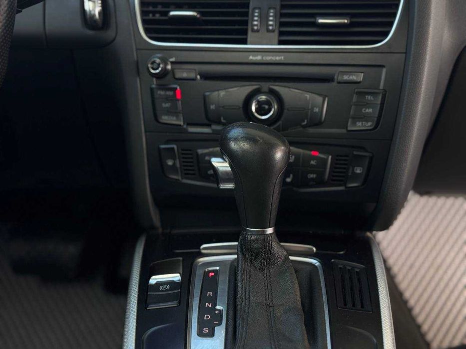 Audi A5  Quttro 2.0 бензин, Автомат , Гарний стан , Обмін Розстрочка