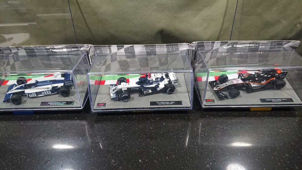 16 Miniaturas Formula 1 / F1  (1/43) - IXO / Minichamps
