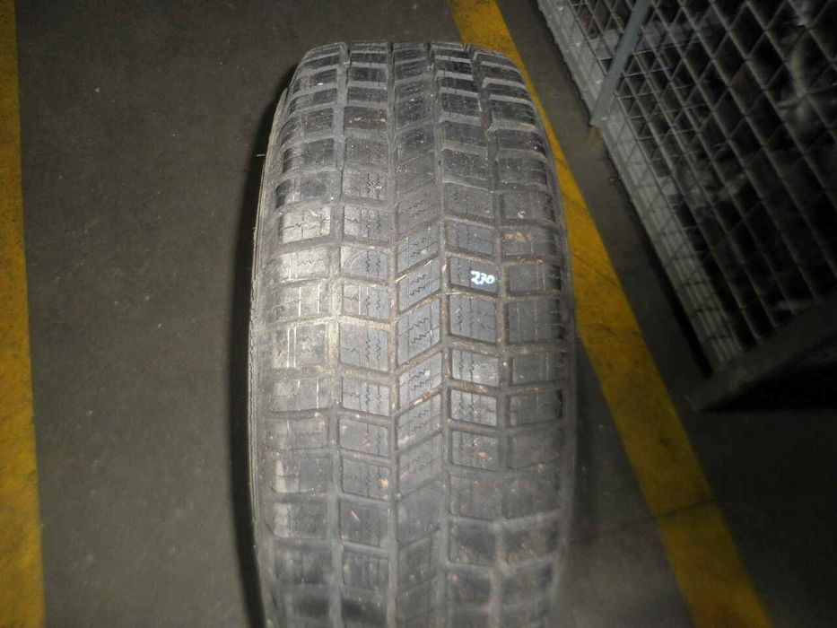 Pneu suplente LAND ROVER Discovery II (L318)