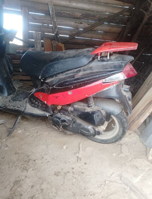 Скутер kanuni 80 кубів