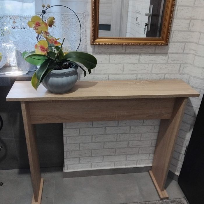 Stolik / komoda mały