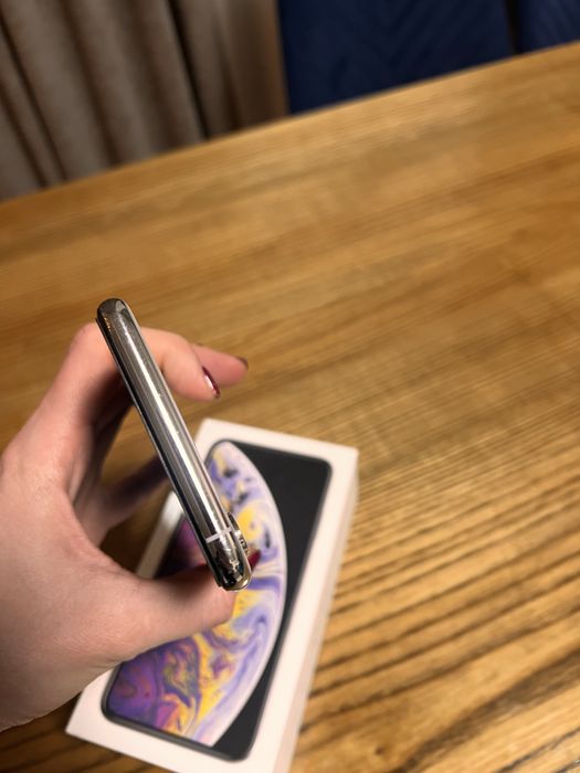 iPhone XS max 64 гб