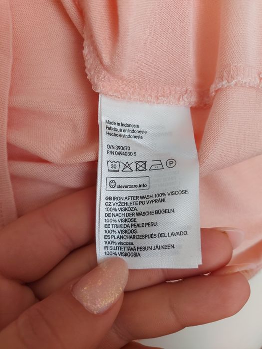 Brzoskwiniowy przewiewny top bokserka H&M Basic z dekoltem V , XS S