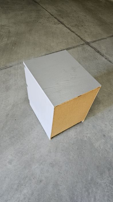 Mesa de Cabeceira / Cómoda Pequena de 2 Gavetas (Cinzenta)