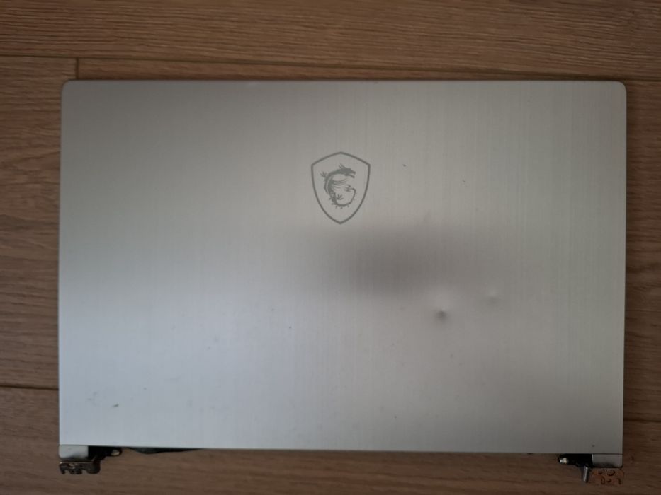 Tampa portátil MSI Prestige 14 PS42