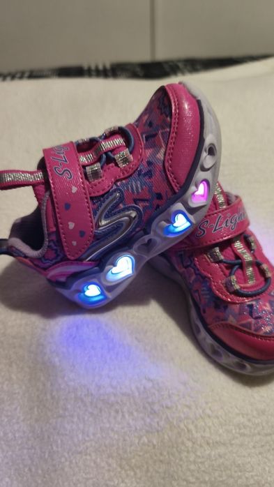 Tênis sketchers menina bebe tamanho 21 novos