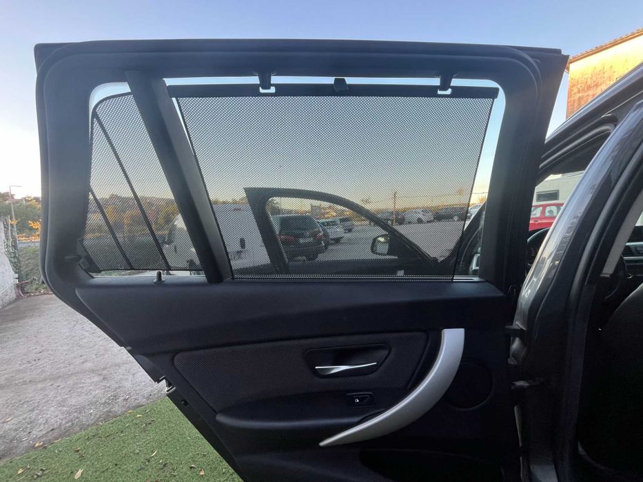 BMW 318D AUTO 2014/12