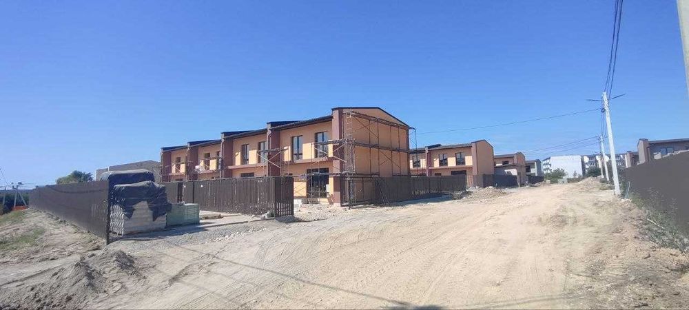 Котедж 94 м2 в новому котеджному містечку. єОселя