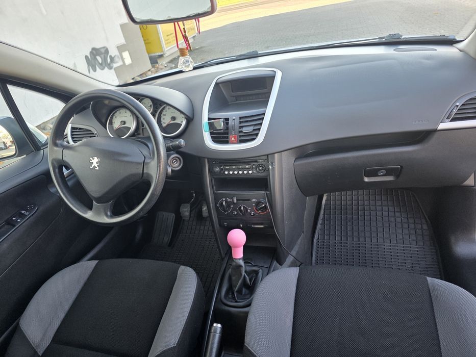 Peugot 207 benzyna+gaz