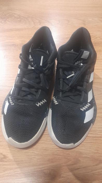 Buty do koszykówki adidas