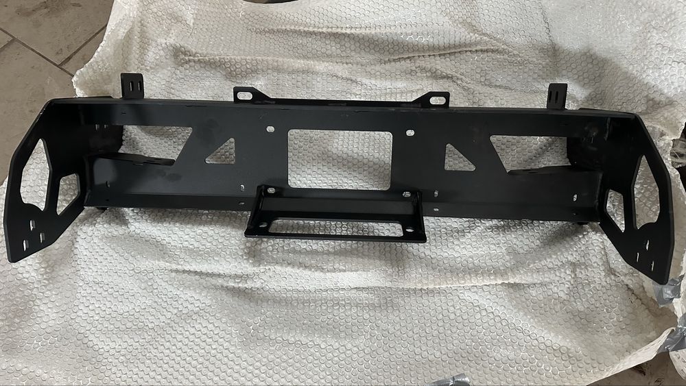 Передній бампер СИЛОВИЙ Volkswagen Amarok