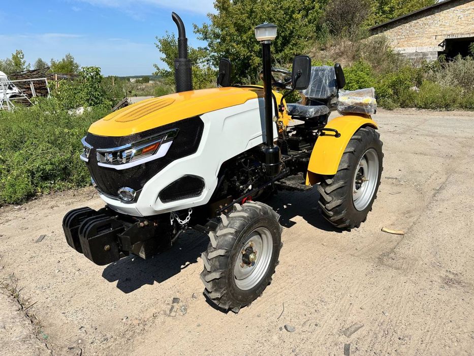 Xingtai 240 LX (жовтий) 24 кінських сил