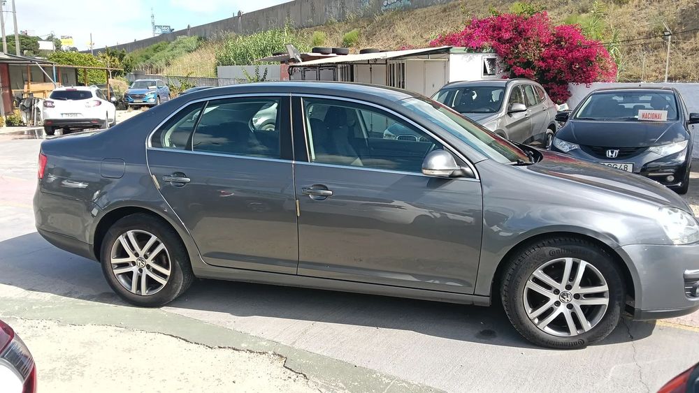 VW Jetta 1.6 TDi Confortline