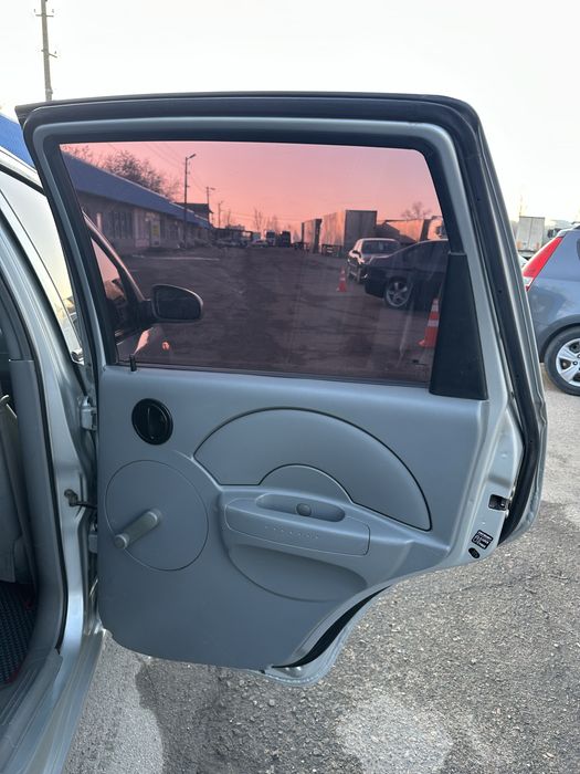 Aveo T200 для Автошколи додаткові педалі