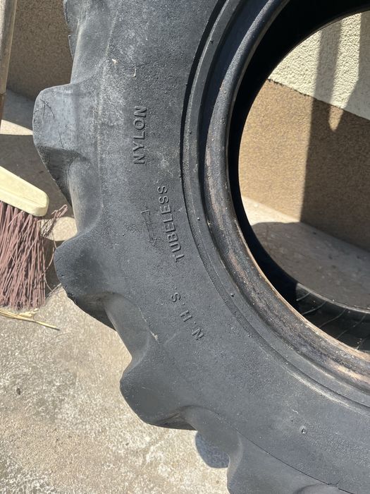 Opony Marki Solideal Backhoe 12.5/80-18 * 12PR