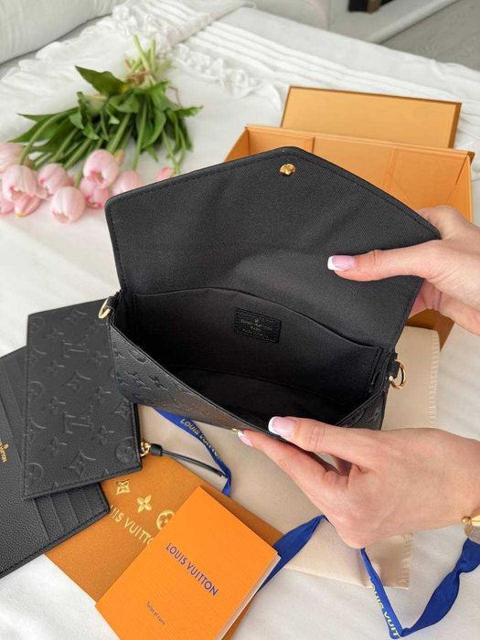 Louis Vuitton Felicie Pochette Black