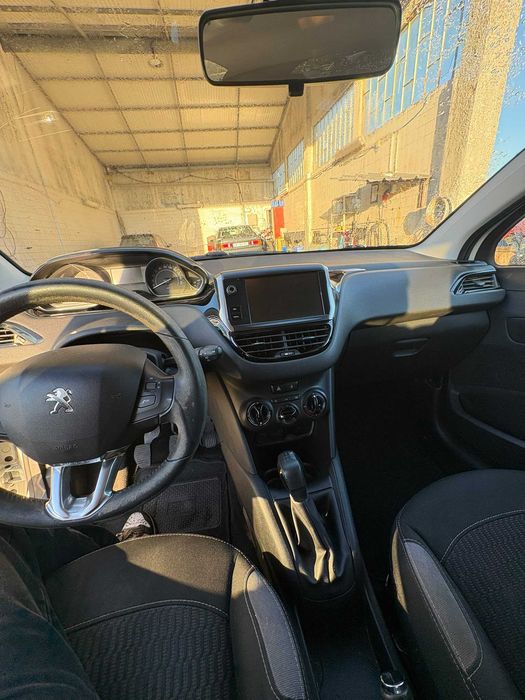 Peugeot 208 1.6HDi