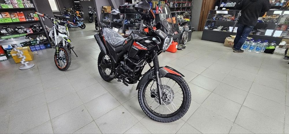 Мотоцикл Loncin ms250