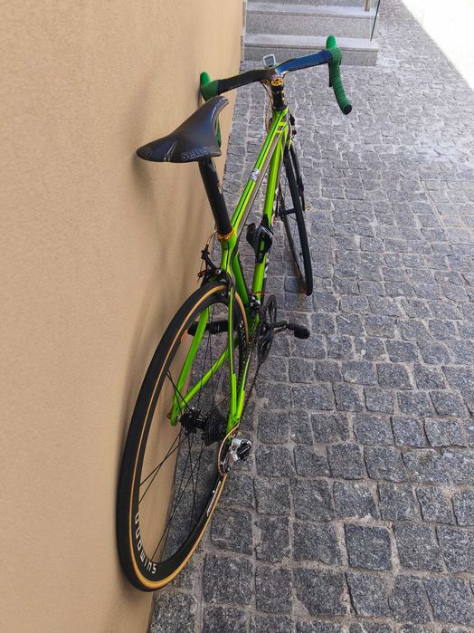 Bicicleta de Estrada em Carbono, De Rosa, 6.9Kgs