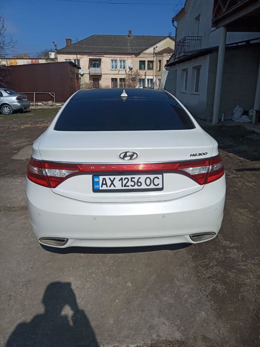 Продам комфортний автомобіль Hyunday Grandeur