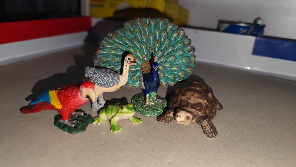 Різноманітні іграшки