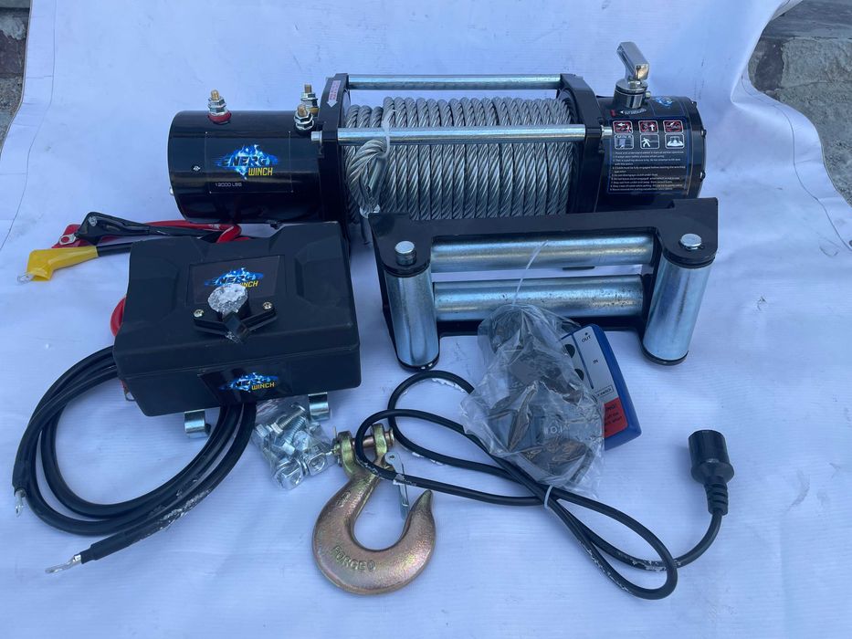 Лебідка лебедка електрична  автомобільна Energy winch 12000LBS  5,5т