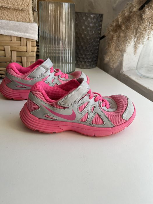 Кросівки Nike для дівчинки 19 см 30р