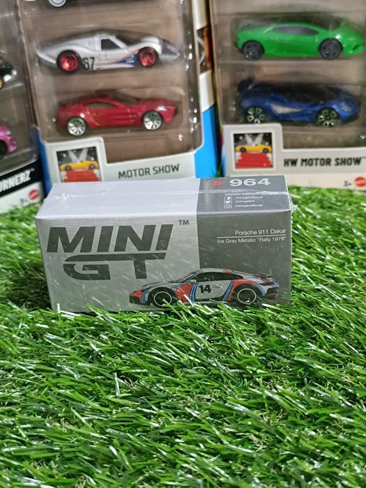 Mini GT Porsche 911 Dakar lce Gray Metallic Rally 1978