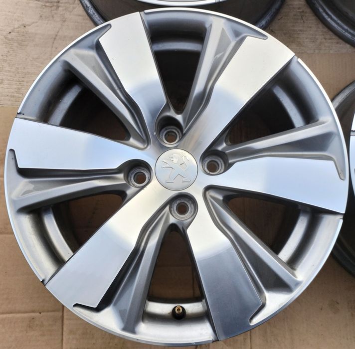 Felgi Peugeot Partner 207 208 Citroen Berlingo C3 C4 6,5x16 ET20 4x108