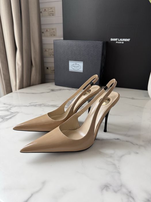 Szpilki YSL beige leather
