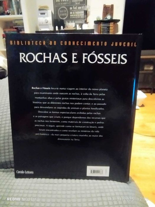 Livro: Rochas e Fósseis - Margaret Hynes