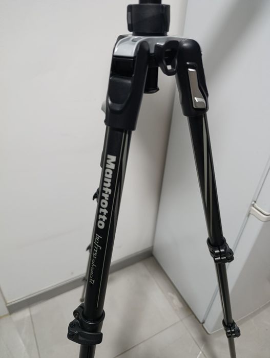 Manfrotto Befree Advanced – Tripé Profissional 8kg – Excelente Estado