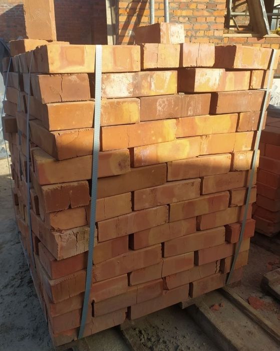 Цегла рядова повнотіла М-150